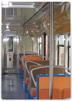 Interieur rénovée d'une voiture du train MS61