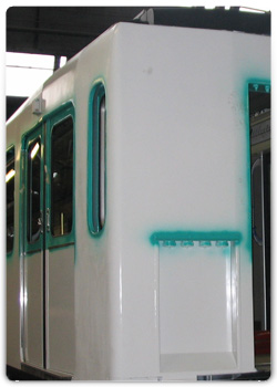Le métro MF67 en préparation peinture