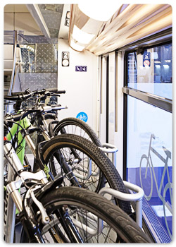 Intérieur du TER 2N rénové - Emplacement vélos